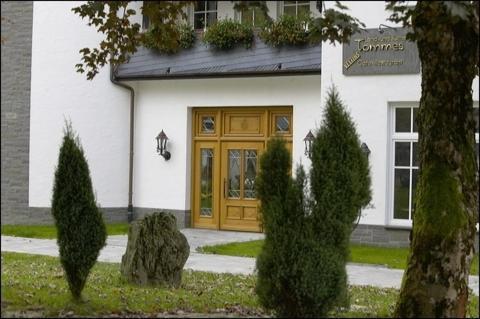 Land- Und Kurhotel Tommes Nordenau Eksteriør billede